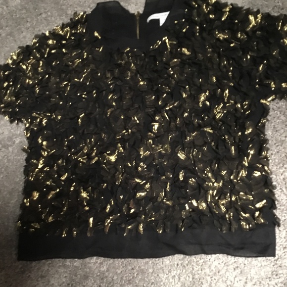 Chic Party Shirt by Diane von Furstenberg - Picture 1 of 4